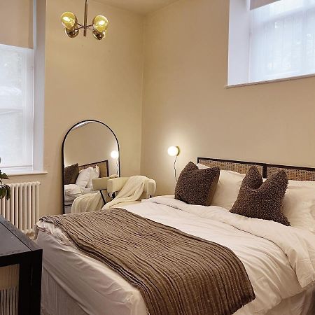Luxury 2 Bedroom Flat In Central Todmorden Extérieur photo