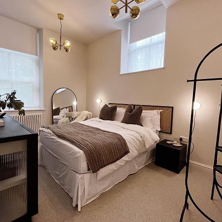 Luxury 2 Bedroom Flat In Central Todmorden Extérieur photo