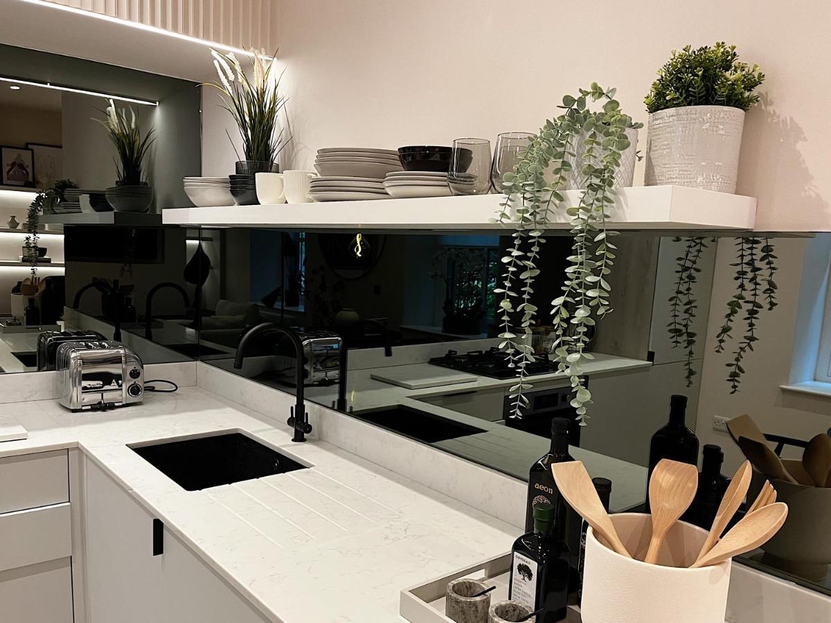 Luxury 2 Bedroom Flat In Central Todmorden Extérieur photo