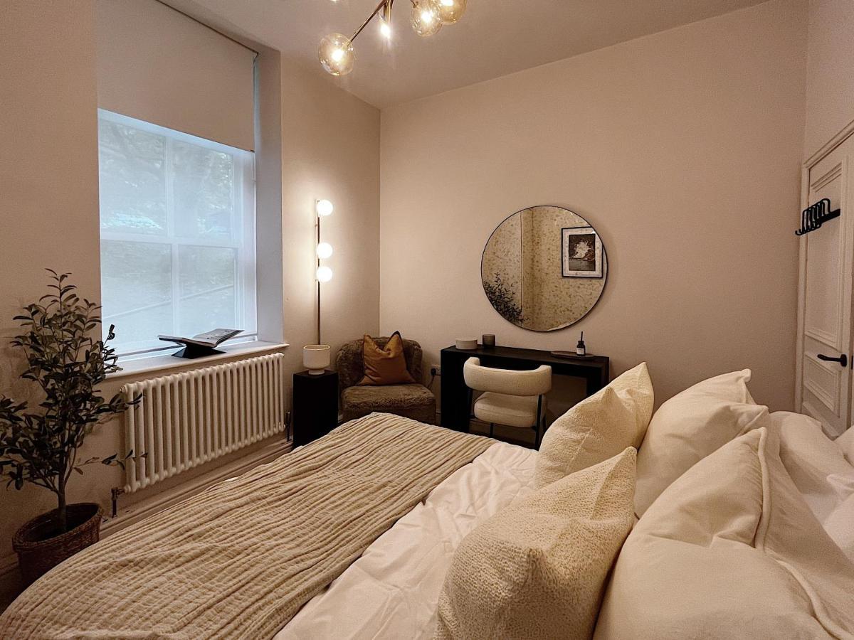 Luxury 2 Bedroom Flat In Central Todmorden Extérieur photo